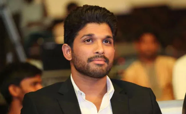 Case Filed On Allu Arjun Over Sri Chaitanya IIT, NIT Rank Advertisement - Sakshi