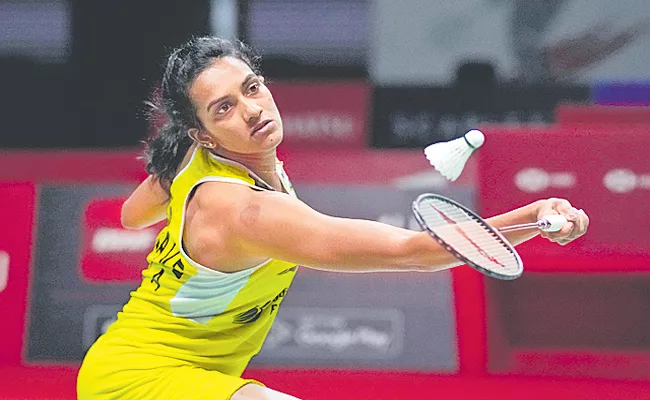 Indonesia Masters badminton 2022: India campaign ends after PV Sindhu, Lakshya Sen lose in quarter-finals - Sakshi