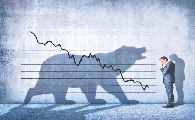 Sensex downs 1017 pts as hardening crude oil prices fan inflation fears - Sakshi