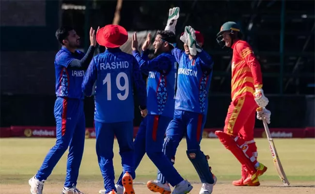 Afghanistan Beats Zimbabwe by 6 wickets in 1st T20 - Sakshi