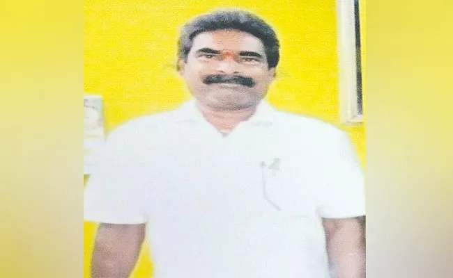 Hayat Nagar: Telangana Martyr Srikanth Chary Father Goes Missing - Sakshi