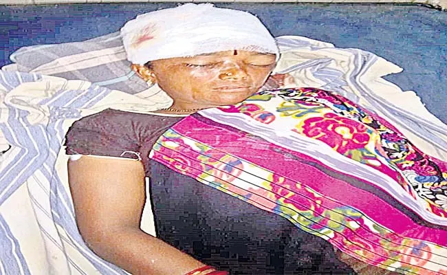 Assassinated Married Women At Vizanagaram - Sakshi