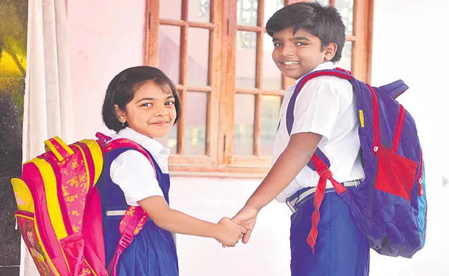 25 per cent seats in private and corporate schools for poor students - Sakshi