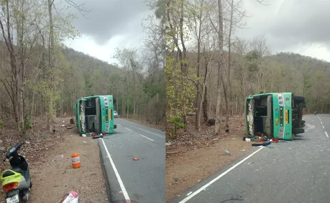 Several Injured After Private Bus Falls in Alluri Sitarama Raju District - Sakshi