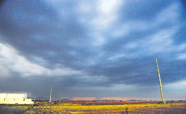 Southwest monsoons entered in Andhra Pradesh with Rains - Sakshi