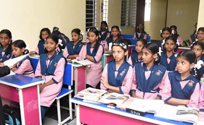 Students Must Join Gurukul Schools By The 20th In AP - Sakshi