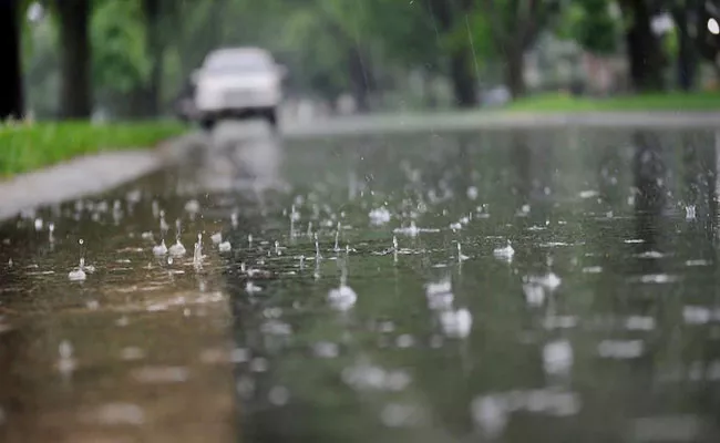 Weather Report: Rains In Next 3 Days For Telangana Over Monsoon Effect - Sakshi