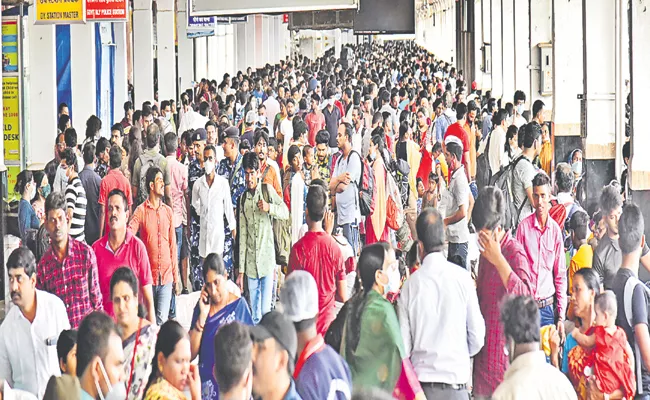 Secunderabad railway station Trains running as usual - Sakshi