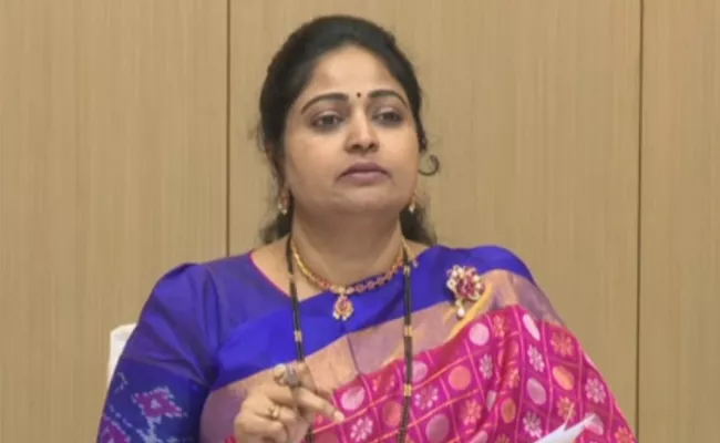 Divyavani Serious Comments On Chandrababu Naidu - Sakshi