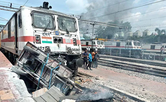 Key Elements In Secunderabad Station Violence Case Remand Report - Sakshi