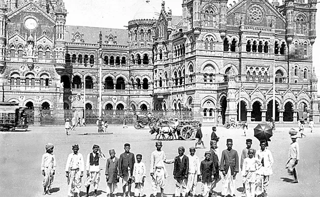 Azadi Ka Amrit Mahotsav: Chhatrapati Shivaji Terminus - Sakshi