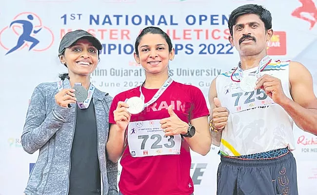 Telangana Athletes Won Medals National Open Masters Championship - Sakshi