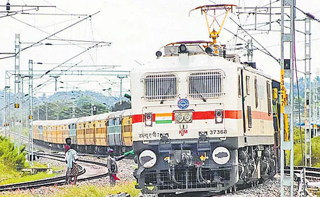 Lingampally Kakinada, Nampally Jaipur Special Trains - Sakshi