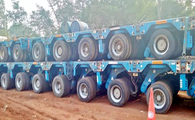 Photo Feature: 120 Tyres Heavy Vehicle - Sakshi