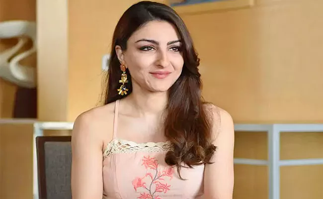 Scripting Of Ram Jethmalani Biopic In Final Stages: Soha Ali Khan - Sakshi