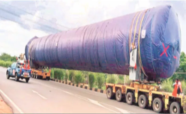 Doravarisatram National Highway Largest Tank In Lorry - Sakshi