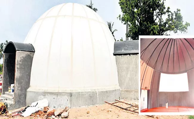 Igloo Theatre In Visakhapatnam - Sakshi