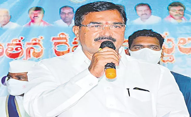 Telangana Govt To Disburse Rythu Bandhu Amount To Farmers Account - Sakshi