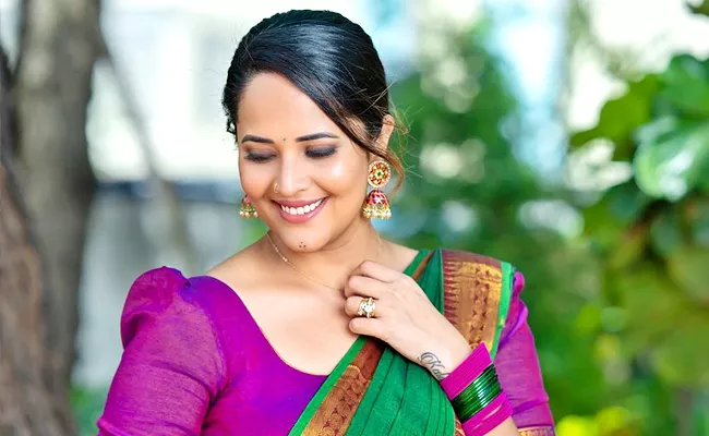 Anasuya Bharadwaj Quit From Jabardasth Comedy Show - Sakshi