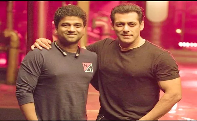 Salman Khan Removes Devi Sri Prasad From His New Movie Kabhi Eid Kabhi Diwali - Sakshi