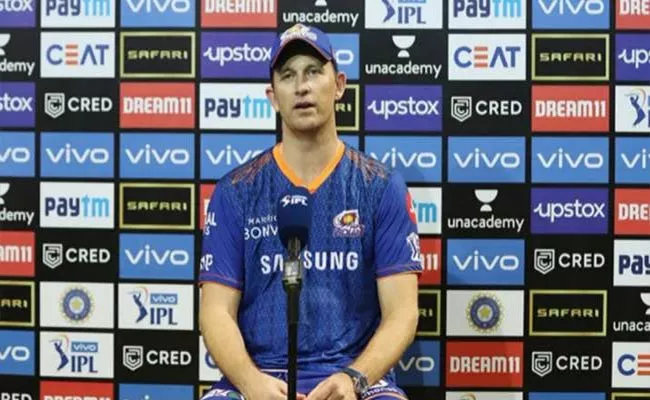 I miss Hardik Pandya, India need him at T20 World Cup Says MI bowling coach Shane Bond  - Sakshi