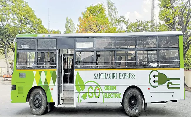 RTC bus Remodel Experiment Success in Andhra Pradesh - Sakshi