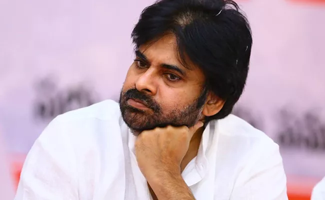 Janasena Leaders Beaten At The Meeting - Sakshi