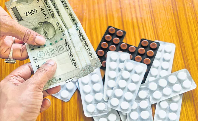 Check for emergency medication shortage Andhra Pradesh - Sakshi