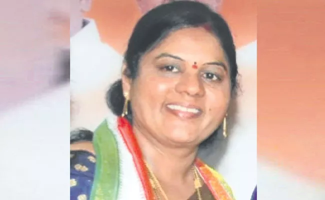 M Varalaxmi Appointed GHMC Mahila Congress President - Sakshi