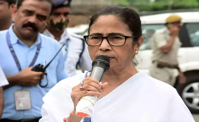 Will shed my Blood but Never Allow Division of West Bengal: Mamata - Sakshi