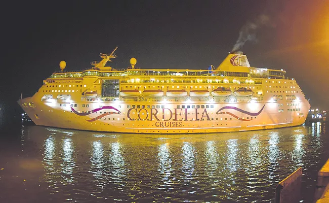 RK Roja Cordelia Cruise Ship in Visakhapatnam - Sakshi