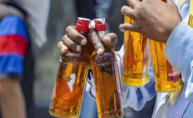 Punjab rolls out new excise policy liquor prices to drop - Sakshi