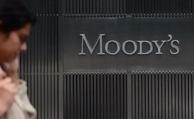 Global Credit Outlook More Negative Said Moody - Sakshi