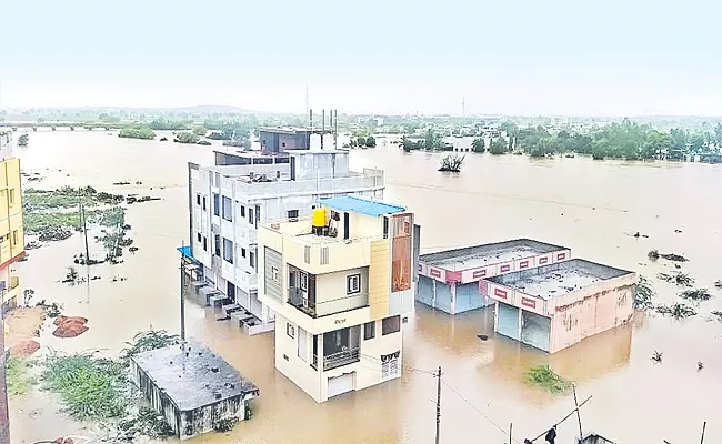 Meteorology Department Alert Heavy Rains In Telangana Next 2-3 Days - Sakshi