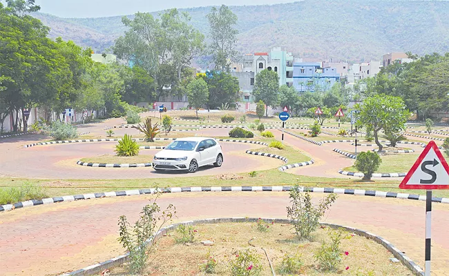 Andhra Pradesh: 9 Automated Driving Tracks - Sakshi