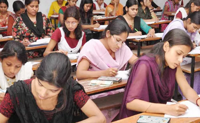 Telangana EAMCET Agriculture Exam Postponed Due To Heavy Rains - Sakshi