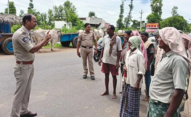 Parvathipuram Manyam: Transport Sand on Bullock Carts Take Precautions - Sakshi