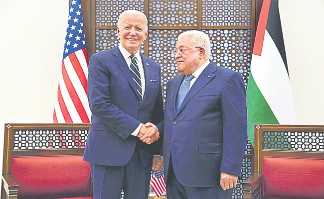 US President Biden holds joint briefing with Palestinian President Mahmoud Abbas - Sakshi