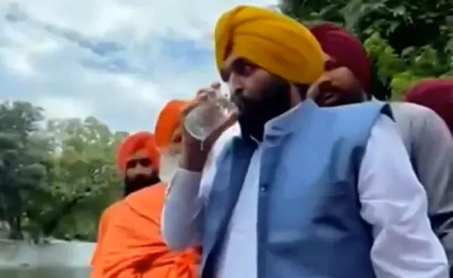 Punjab CM Drinks Polluted Water Viral - Sakshi