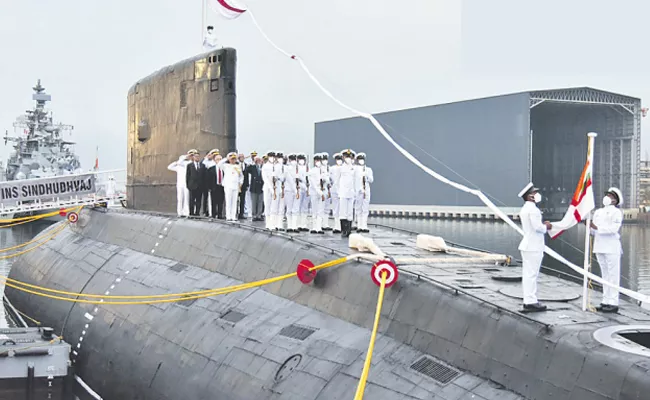 Submarine Sindhudhwaj Retired After 35 years Serving - Sakshi