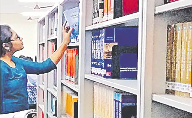 New look for libraries in Andhra Pradesh - Sakshi