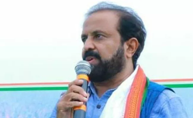 Congress Leader Madhu Yashki Goud Comments On CM KCR - Sakshi