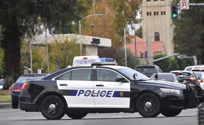 Two People Killed Five Injured In Shooting At Park In Los Angeles  - Sakshi