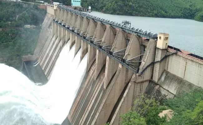 Reduced flood flow into Srisailam Andhra Pradesh - Sakshi