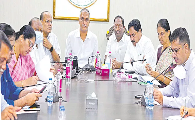 Taking Steps Stop Spread Of Seasonal Diseases: Minister Harish Rao - Sakshi