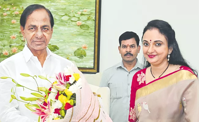 Deepika Reddy is new Telangana Sangeet Natak Academy chairman - Sakshi