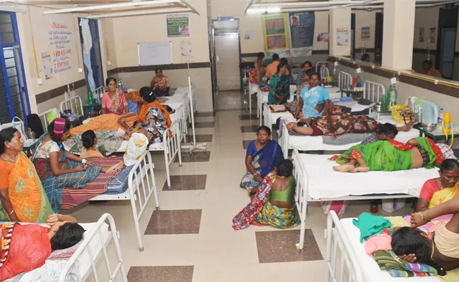 Nalgonda MCH Staff Collect Money For Labouring Women Full Story Here - Sakshi