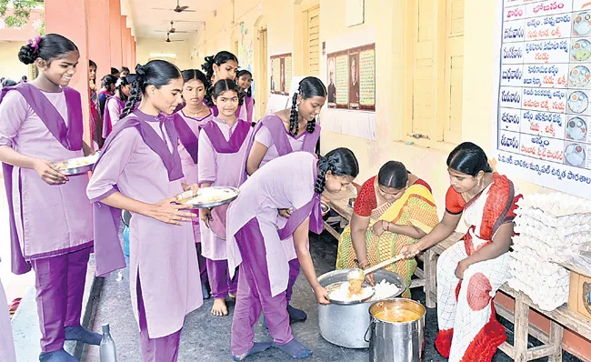 Delicious Meal Jagananna Gorumudda In Prakasam - Sakshi