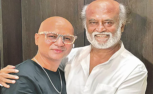 Aalim Hakim Styles Rajinikanth For Jailer Movie, Shares Photo With Superstar - Sakshi