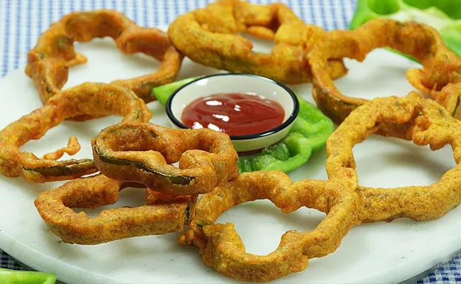 Recipes In Telugu: How To Prepare Tasty Capsicum Rings - Sakshi